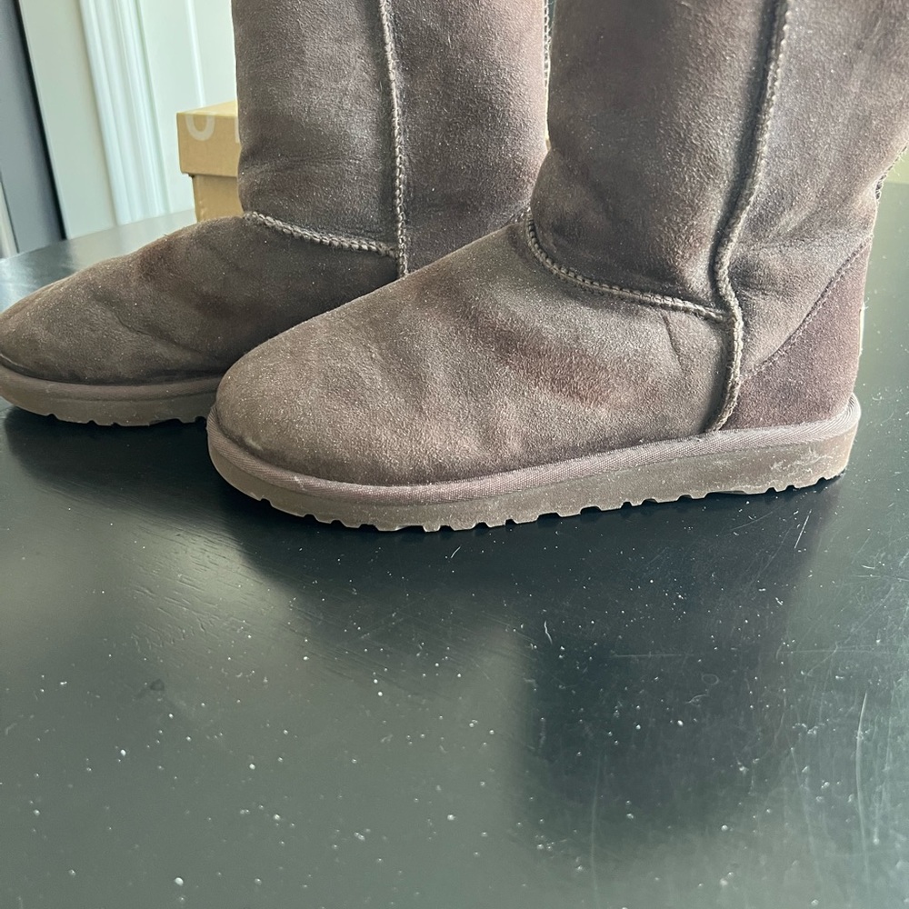 Children’s Classic Chocolate Brown Uggs